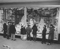 Christmas at the Globe Store Candle | NOTE Fragrances